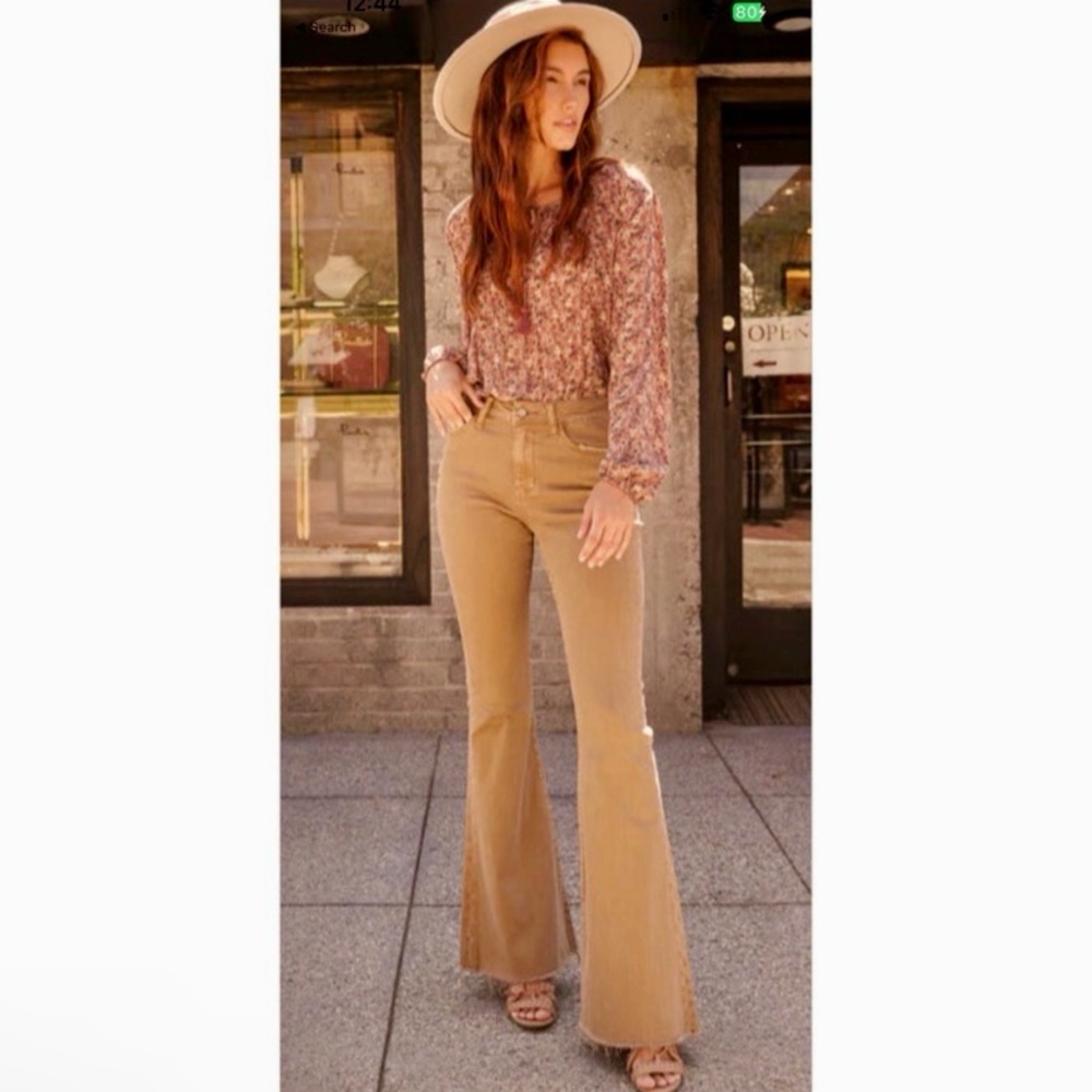 VERVET Bella High Rise Flare Jeans NWT Sz 32/33 (Tagged Sz 31, but RUN LARGE!)